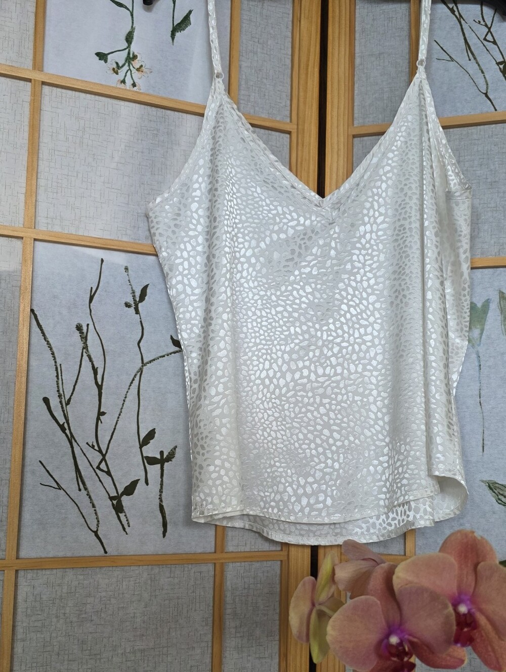 Satin White Animal Print V Neck Cami Top Adjustable Straps Camisole Top Sz Large - Picture 2 of 13